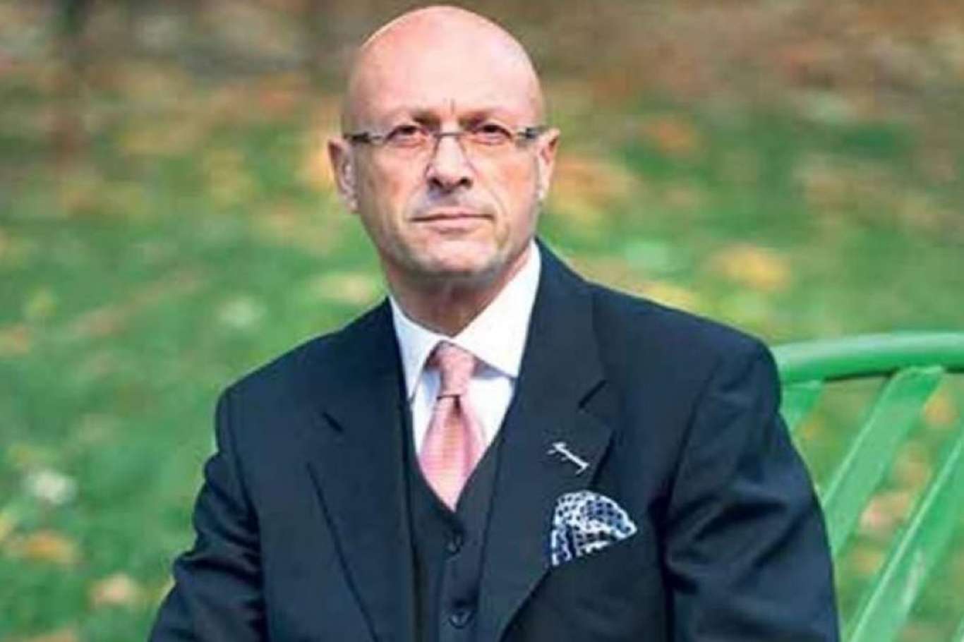 Erol Mütercimler, sarf ettiği sözler için imam hatiplilerden özür diledi Erol Mütercimler, sarf ettiği sözler için imam hatiplilerden özür diledi